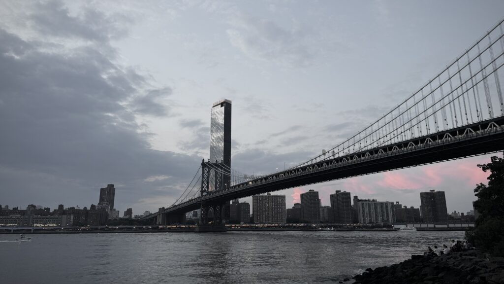 Manhattan bridge